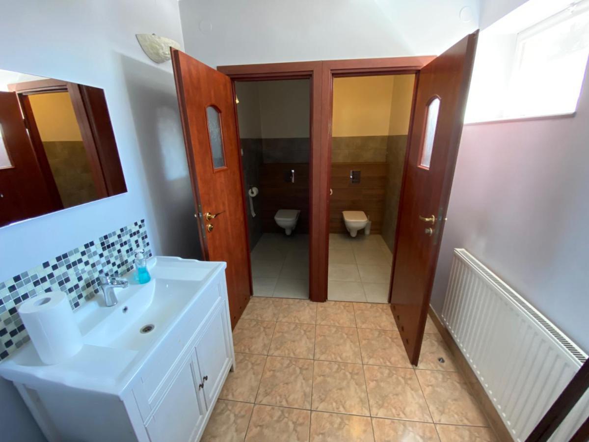 Auberge de jeunesse "U Jedrusia" à Zarebow Extérieur photo